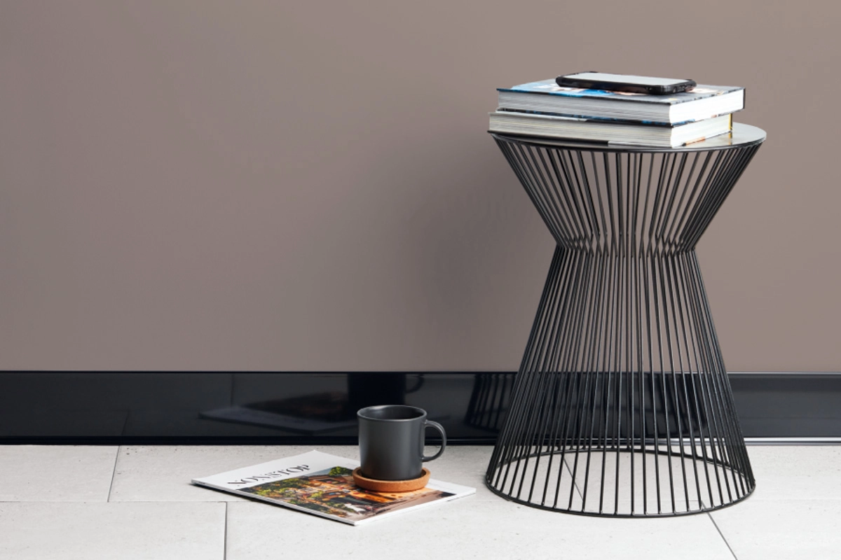 Listwa przypodłogowa aluminiowa czarna RAL9005 cokół Creativa LP100
